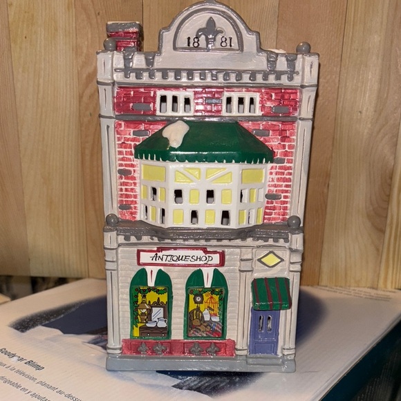 Department 56 Other - Department 56 Cobblestone Antique Store